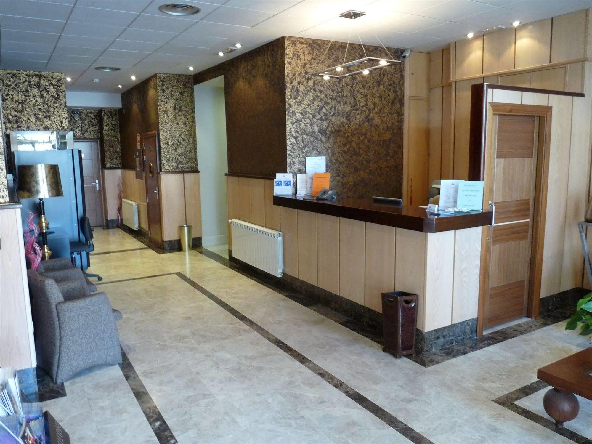 מדריד Hotel 4C Puerta Europa מראה חיצוני תמונה